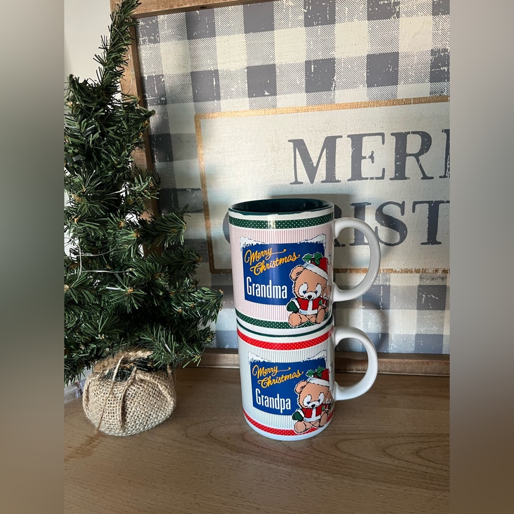 Vintage Merry Christmas Grandma Grandpa Mugs